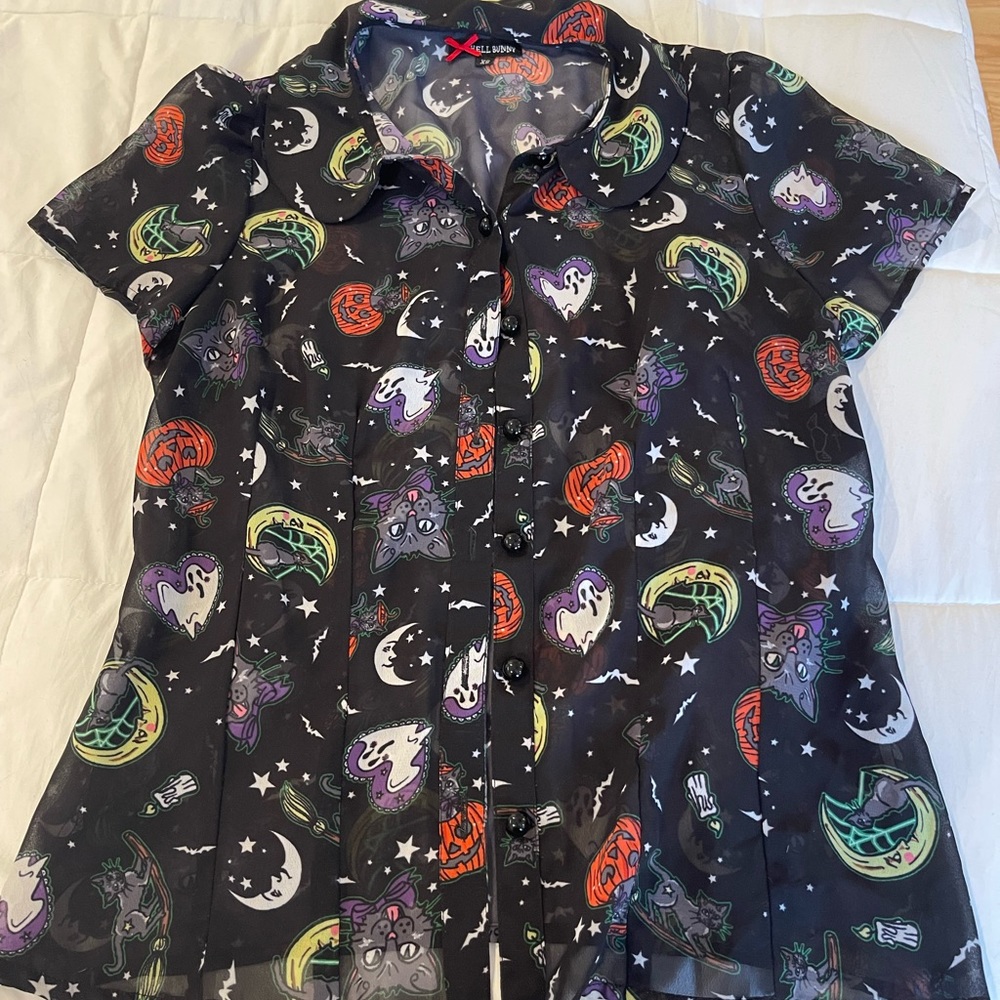 Hell bunny button up